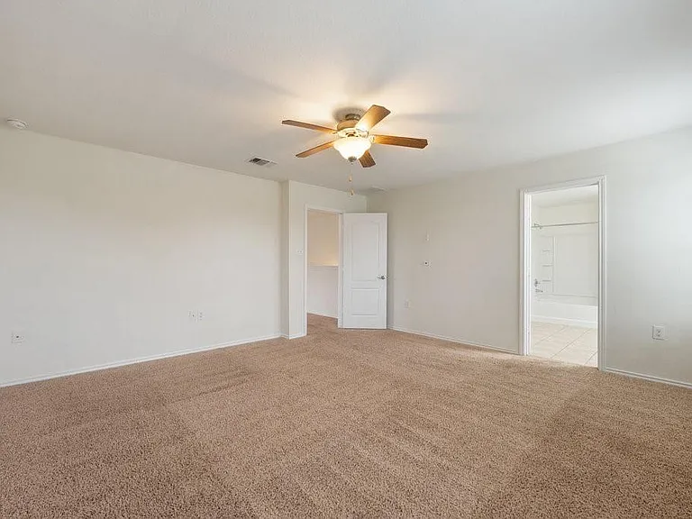 10909 Helms Deep Dr — Photo 17