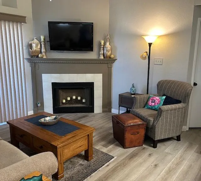 1650 Smoketree Ave S #217 — Photo 5