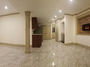 4819 Broad Brook Dr, Bethesda, MD 20814