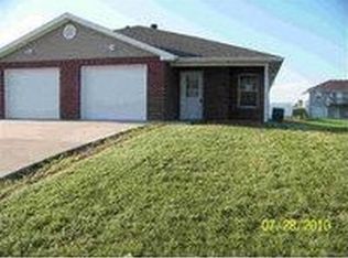 110 Rief Ct, Holts Summit, MO 65043