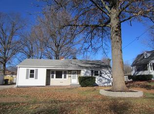 2107 E B St, Belleville, IL 62221