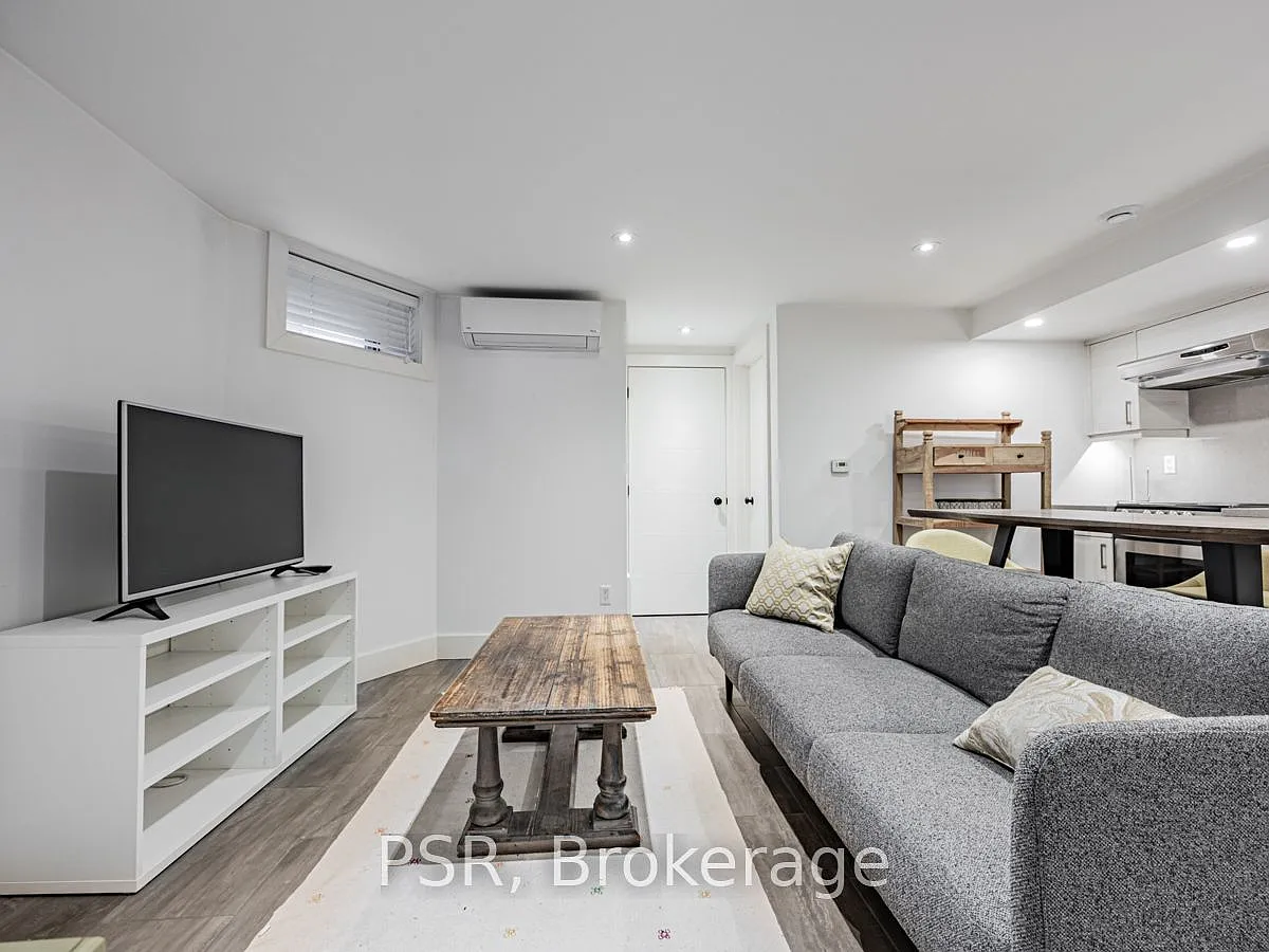 1 bed, $2,100 — Photo 3