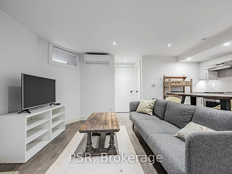 71 Crawford St #BASEMENT — Photo 3