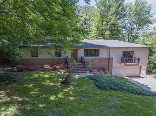 7663 Stone Rd, Independence, OH 44131