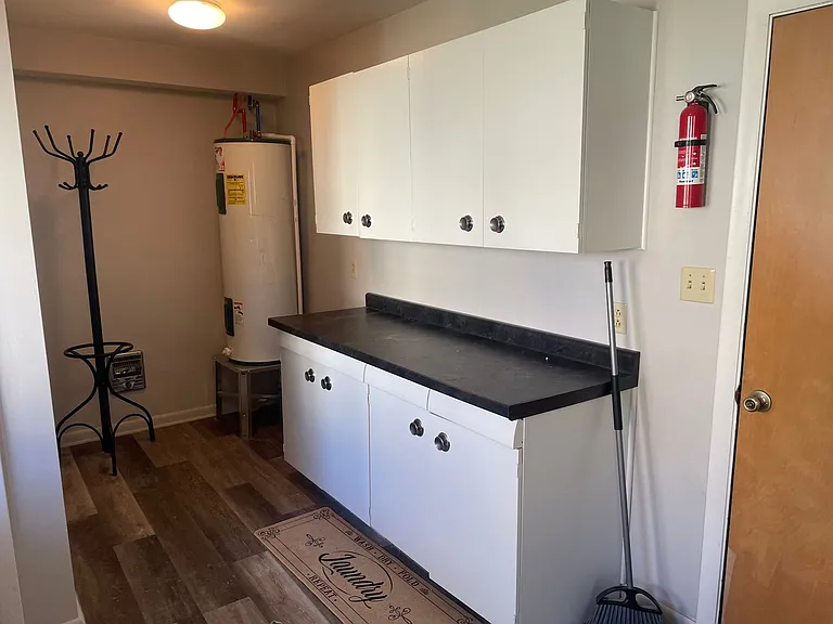 3020 Beacon St — Photo 11