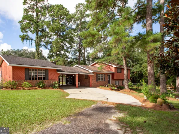 9890 Central Ave, Waycross, GA 31503