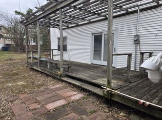 407 E 7th St, Muscatine, IA 52761