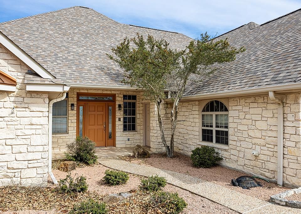 1st image of 2125 Summit Crest Dr