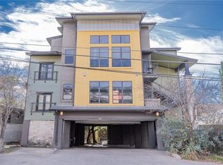 907 Duncan Ln APT 303, Austin, TX 78705