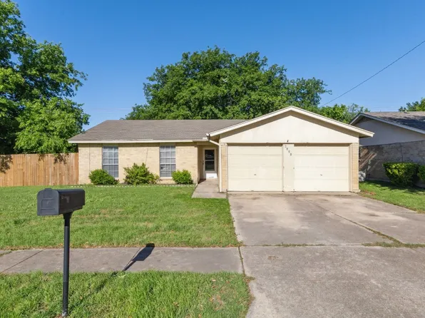 6121 Stardust Dr S, Watauga, TX 76148