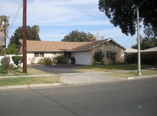 9371 Hawthorne Ave, Riverside, CA 92503