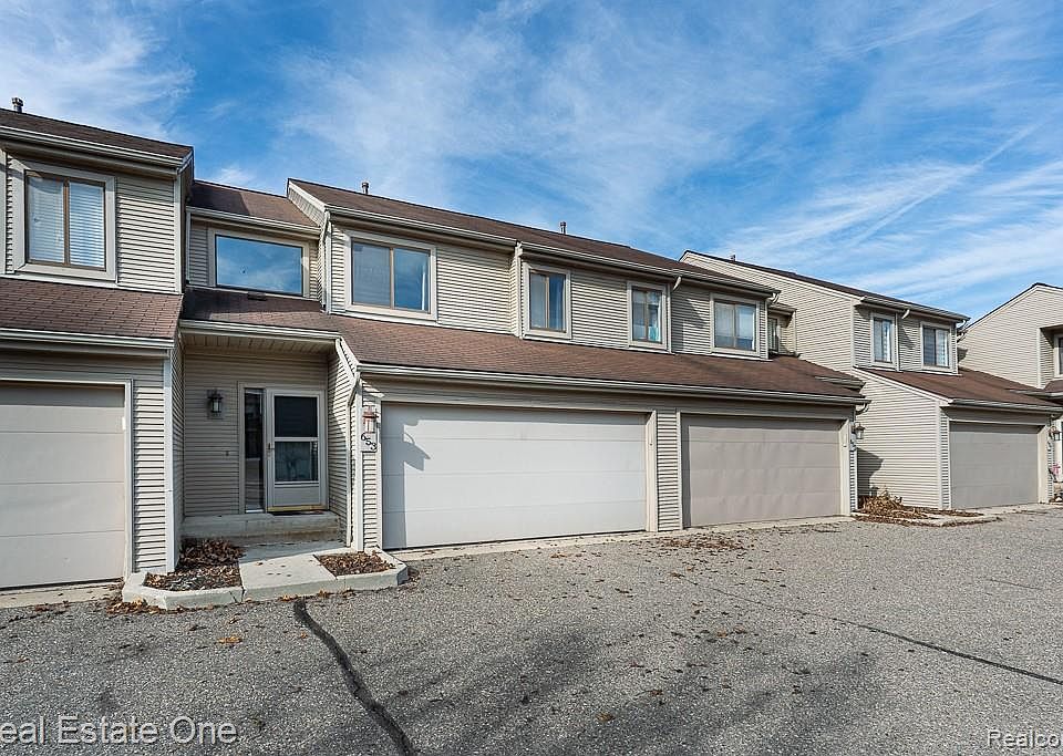 1st image of 653 Glasgow Ct