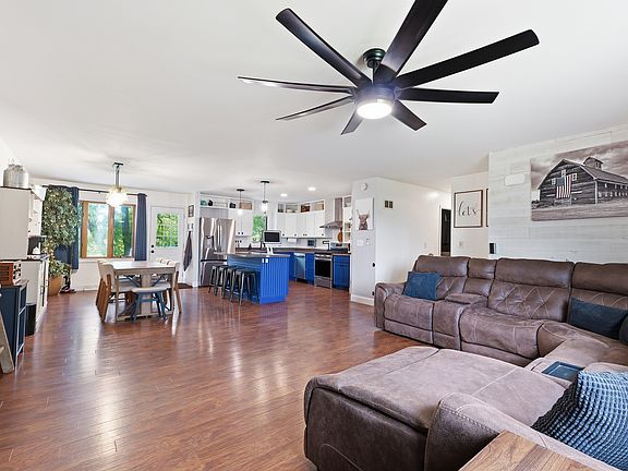 2nd image of 8065 Ashley Rd