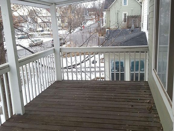2nd image of 595 Magnolia Ave E #2