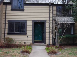 1538 Scandia Cir, Reston, VA 20190