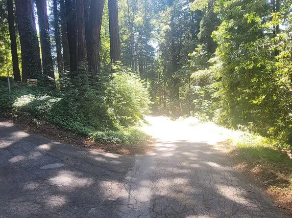 1080 Blue Ridge Dr, Boulder Creek, CA 95006