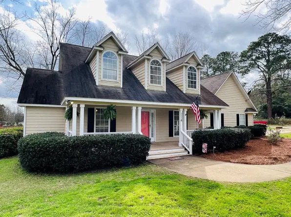 114 17th Ave SE, Cairo, GA 39828