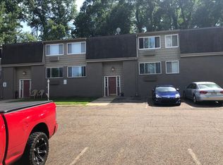 4734 Castlebar St NW APT 1, Canton, OH 44708