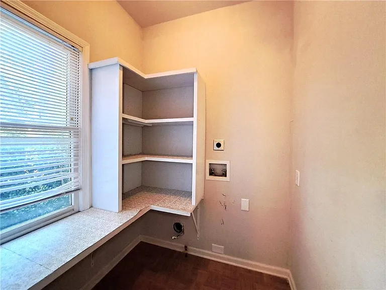 2242 Lenox Walk — Photo 15