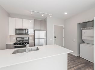 900 S State St, Chicago, IL 60605