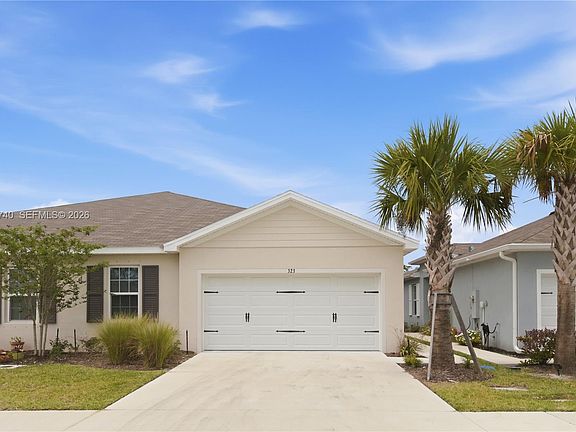 2nd image of 323 Raspberry Rd #323