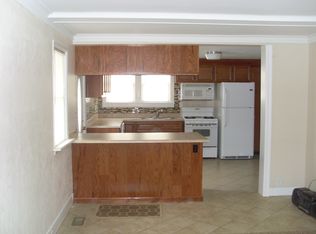 1203 E Cox Ave, Peoria Heights, IL