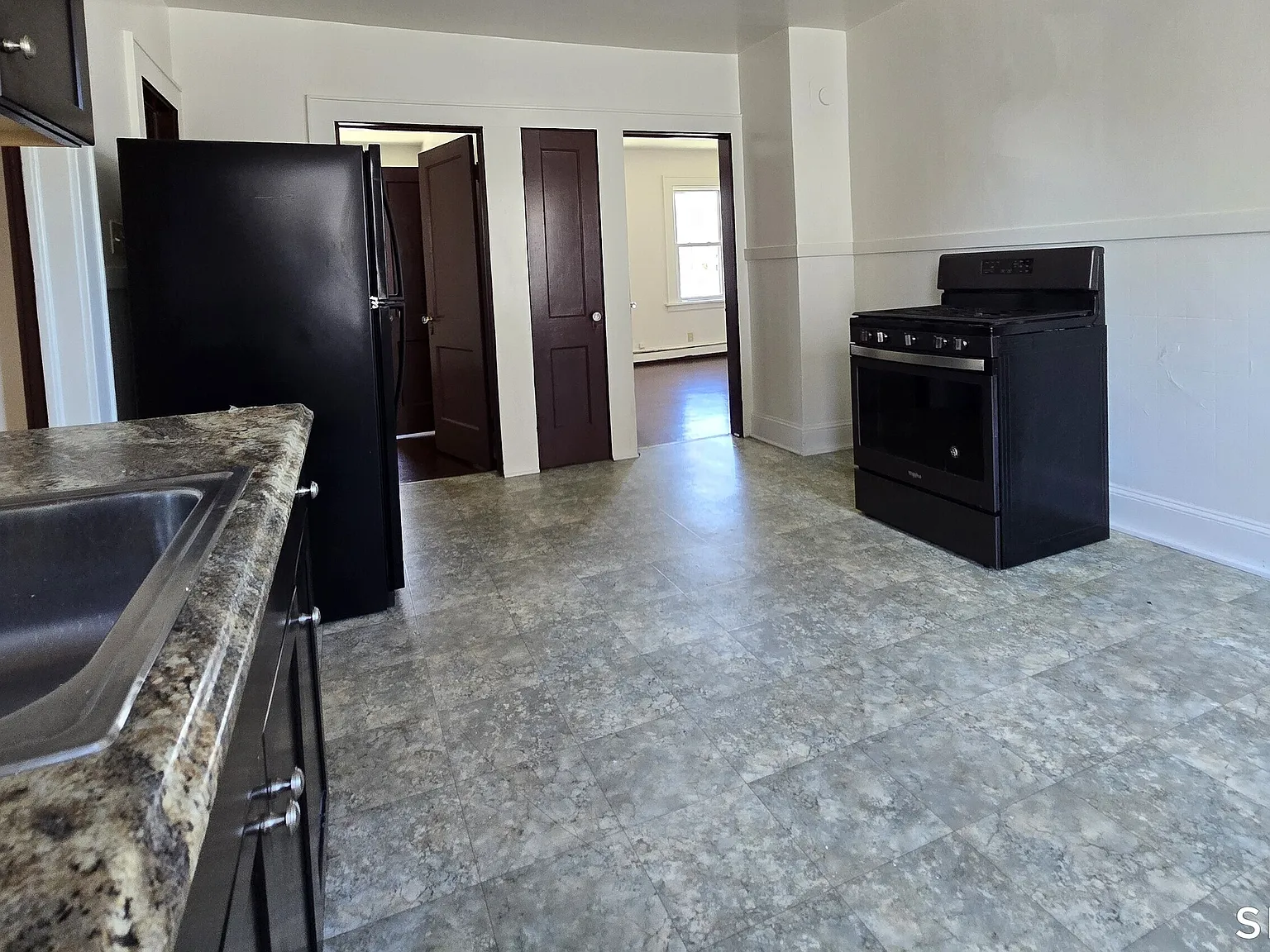 2 bed, 1.0 bath, 1153 sqft, $1,700 — Photo 4