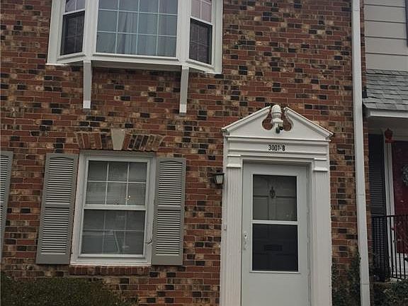 2nd image of 3001 Overton Dr APT B