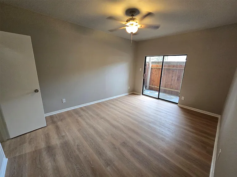 1818 Augusta Dr #15 — Photo 23