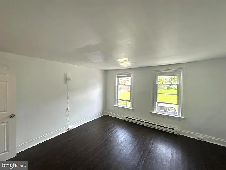 27.5 W Bethel St — Photo 22