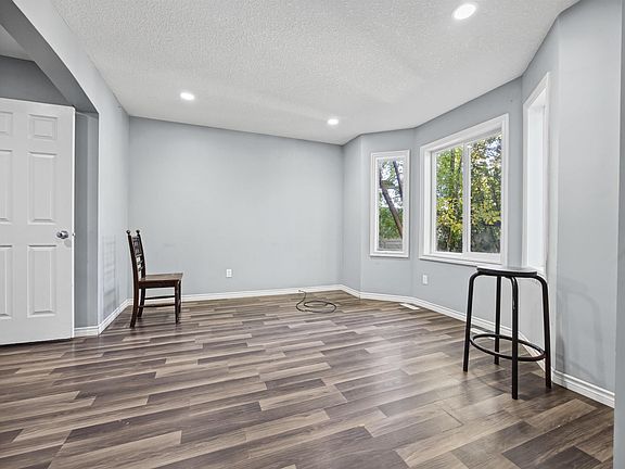 4th image of 9626 106th Ave NW