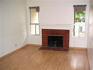 4th image of 3544 Sydney Dr