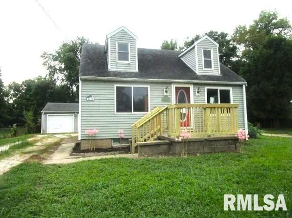 111 Moschel St, East Peoria, IL 61611