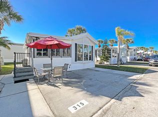 315 Cuarto Ln, Fort Myers Beach, FL 33931