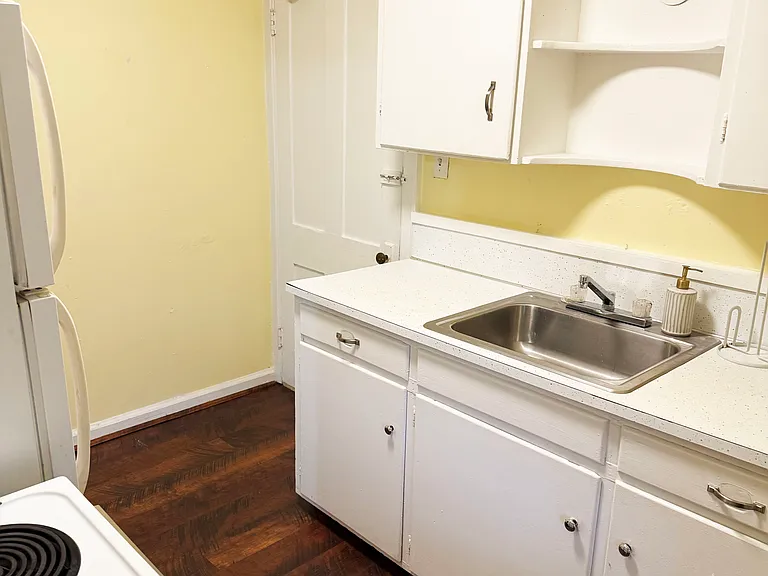 309 S Main St #9 — Photo 11