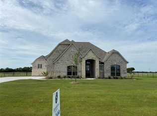 102 Ohanlon Dr, Van Alstyne, TX 75495