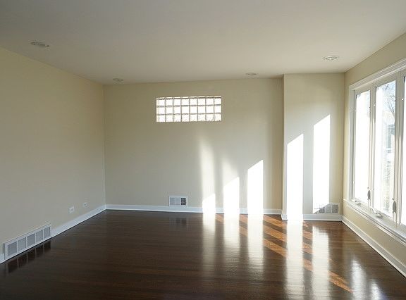 3rd image of 6234 S Menard Ave