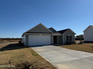 54 Littlefield Lane, La Grange, NC 28551