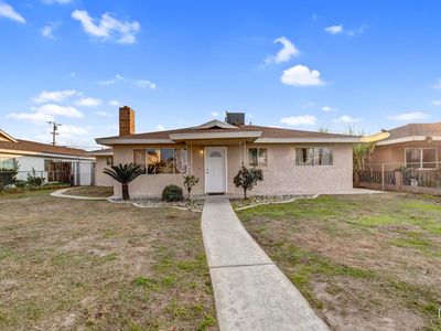 1521 Fairview Rd, Bakersfield, CA, 93307