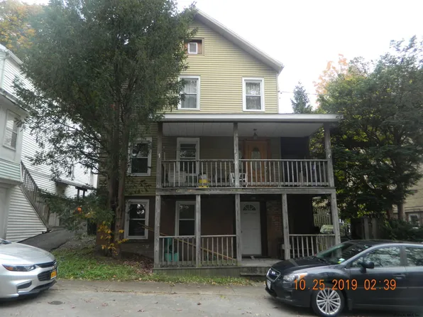 1444 2nd St, Rensselaer, NY 12144