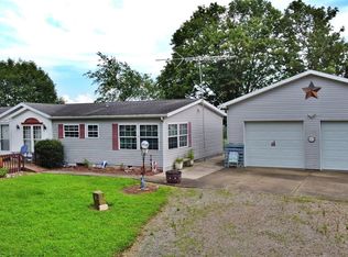61691 Wintergreen Rd, Lore City, OH 43755