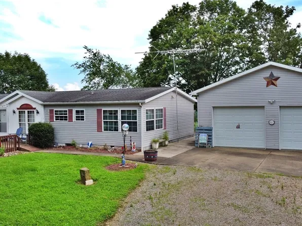 61691 Wintergreen Rd, Lore City, OH 43755