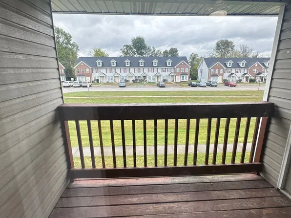 4101 Blue Lick Ct APT 7, Louisville, KY 40229