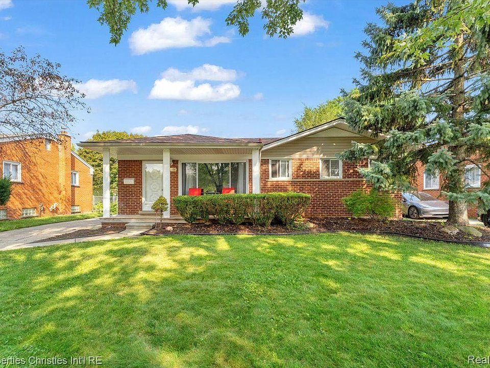 1st image of 23300 Panama Ave