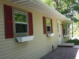 2701 Nekimi Ave, Oshkosh, WI 54902