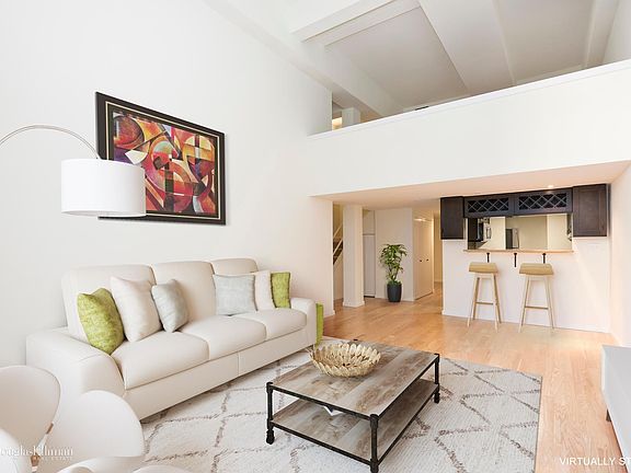2nd image of 135-145 W 70th St #2D