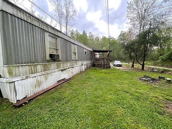 3rd image of 1229 Black Leg Rd