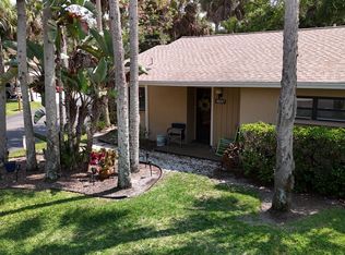 5037 Village Gardens Dr #22, Sarasota, FL 34234
