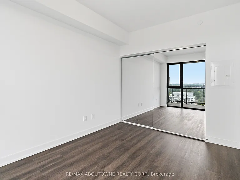 2075 Lakeshore Rd #1211 — Photo 19