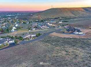 530 Jadehurst Dr, Ephrata, WA 98823